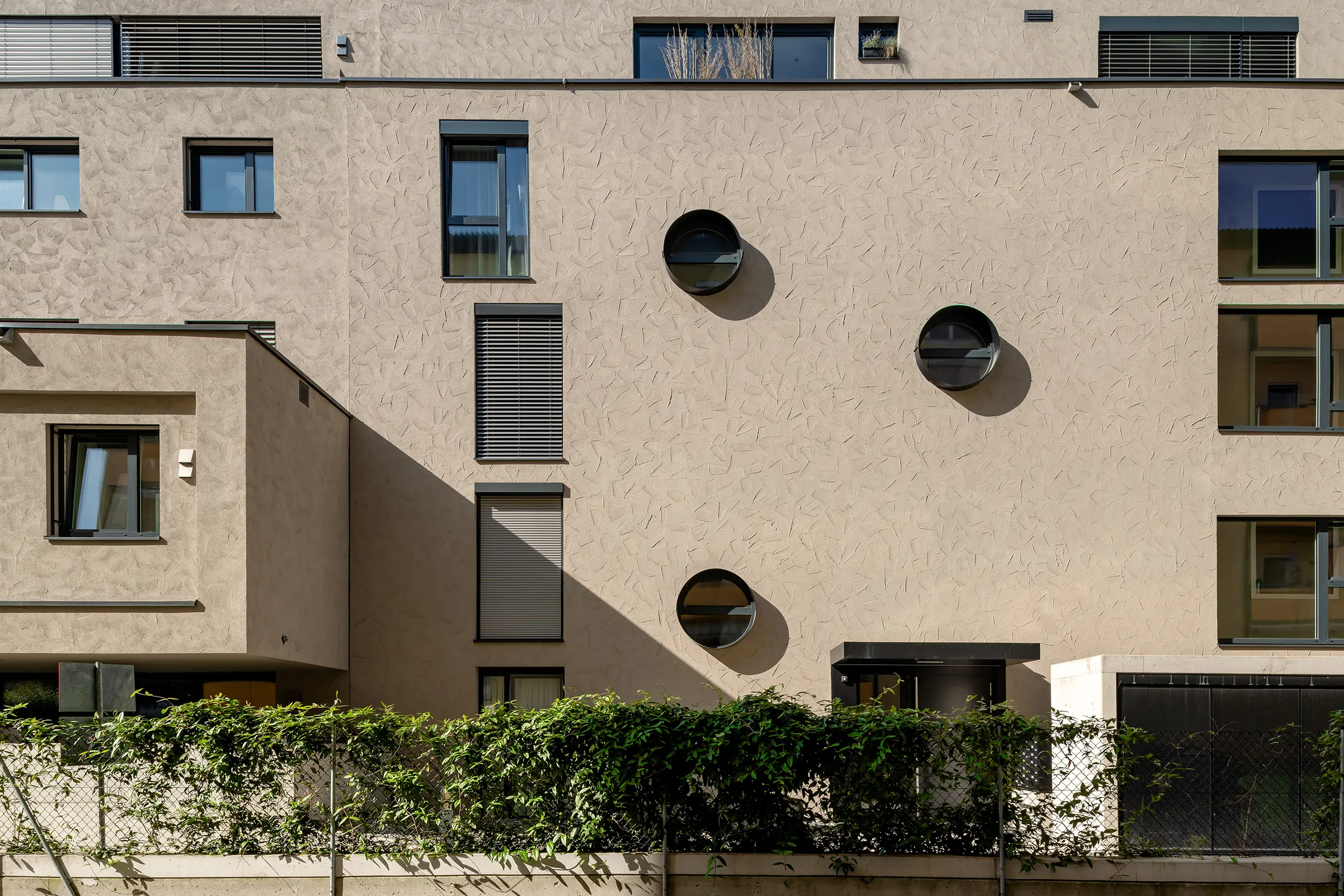 BRANZ-appraised Sto render system on a commercial facade