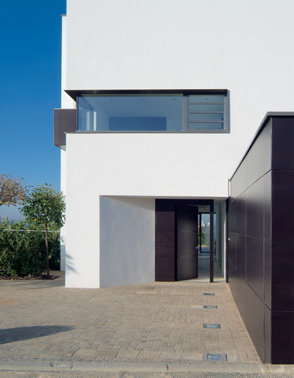 StoTherm-insulated residential facade, Stuttgart
